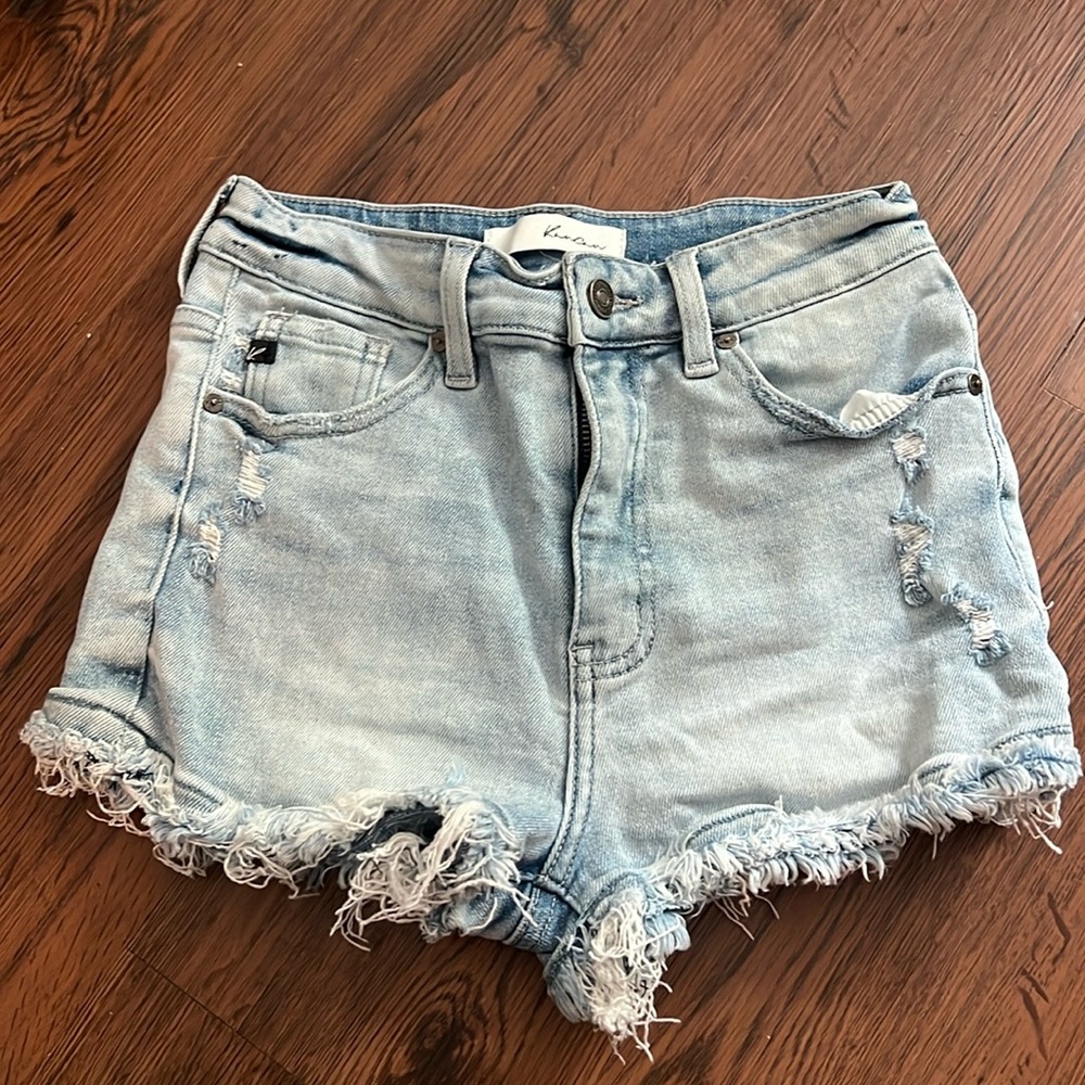 KAN CAN Kylie Denim Shorts - Light Wash - Medium